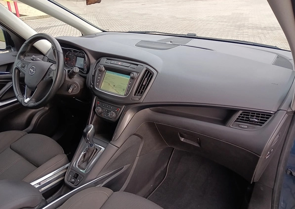 Opel Zafira cena 58000 przebieg: 110000, rok produkcji 2016 z Głogów małe 562